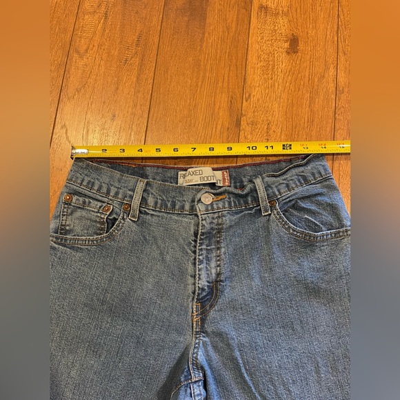 Vintage Levi’s 550 Relaxed Bootcut 98% cotton 2% spandex Denim Jeans - Picture 9 of 11